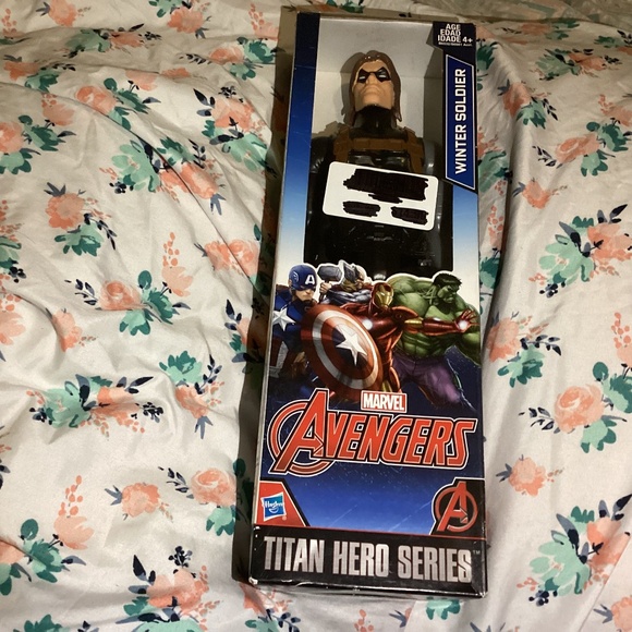 Winter Soldier Action Figure Marvel Avengers Titan Hero Series Hasbro 12” 2016 - Picture 1 of 16